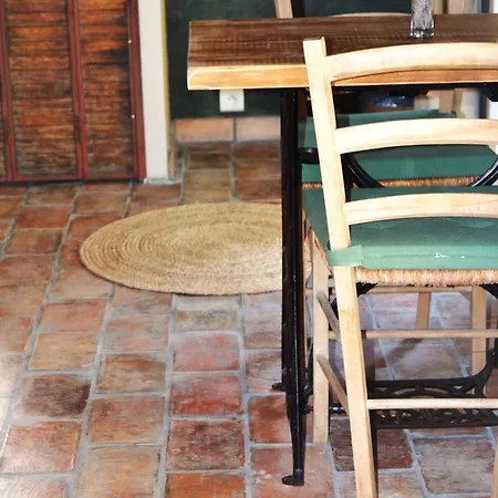 Les Pieds Tanques - D'hotes - Calanque A Pieds 住宿加早餐酒店 4*