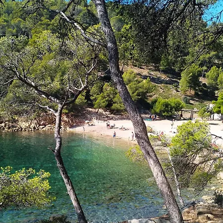 Les Pieds Tanques - D'hotes - Calanque A Pieds 住宿加早餐酒店 4*